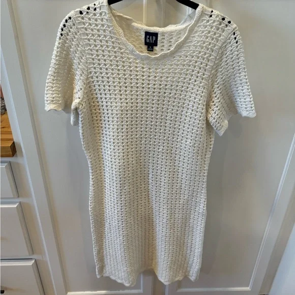 GAP White Crochet Mini Dress with slip - Picture 2 of 3